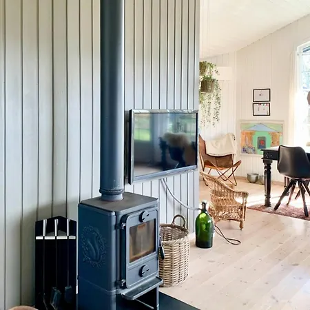 Cozy 150m From Beach's Beauty *